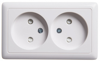 ХИТ О/У РОЗЕТКА двойная без зазем. со шт., ИЗОЛ.ПЛ. 16А, БЕЛЫЙ. Россия